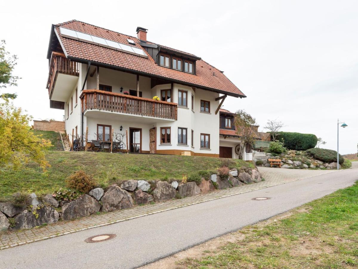 Alluring Apartment in Kleines Wiesental Raich with BBQ Exterior foto