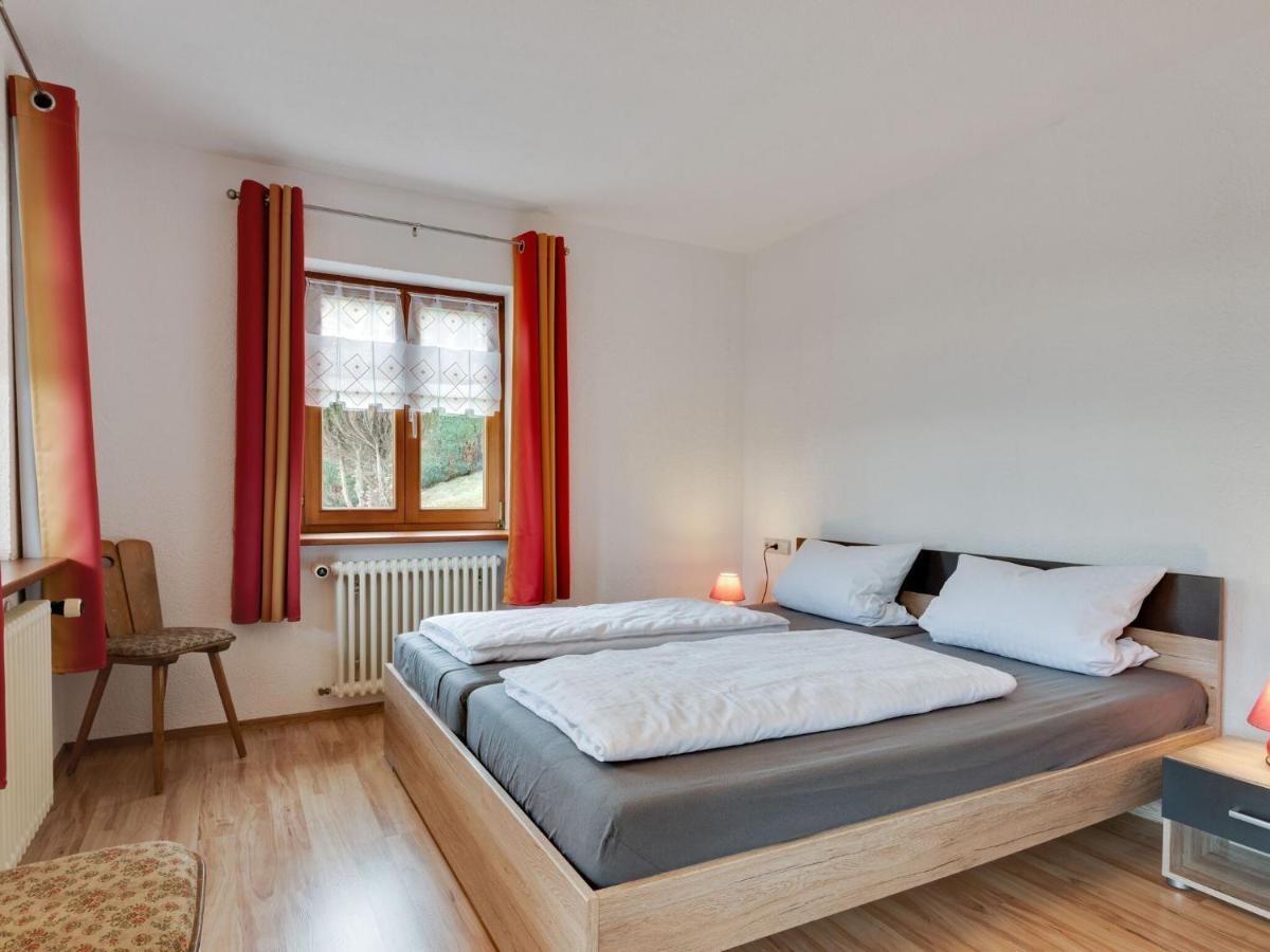 Alluring Apartment in Kleines Wiesental Raich with BBQ Exterior foto